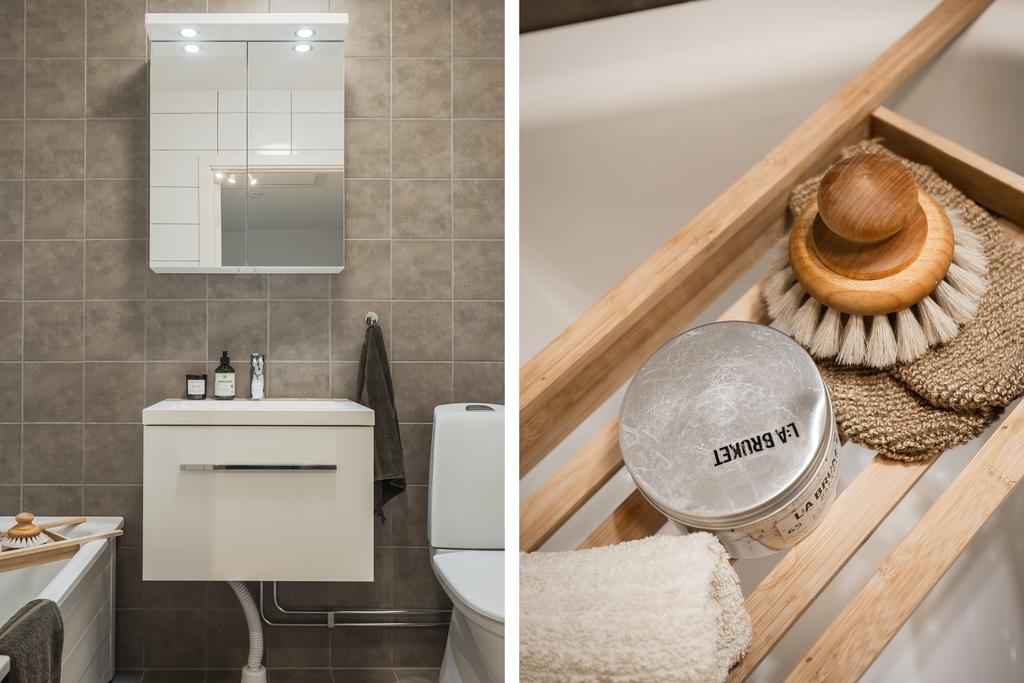 Badrum med kakel och klinkers