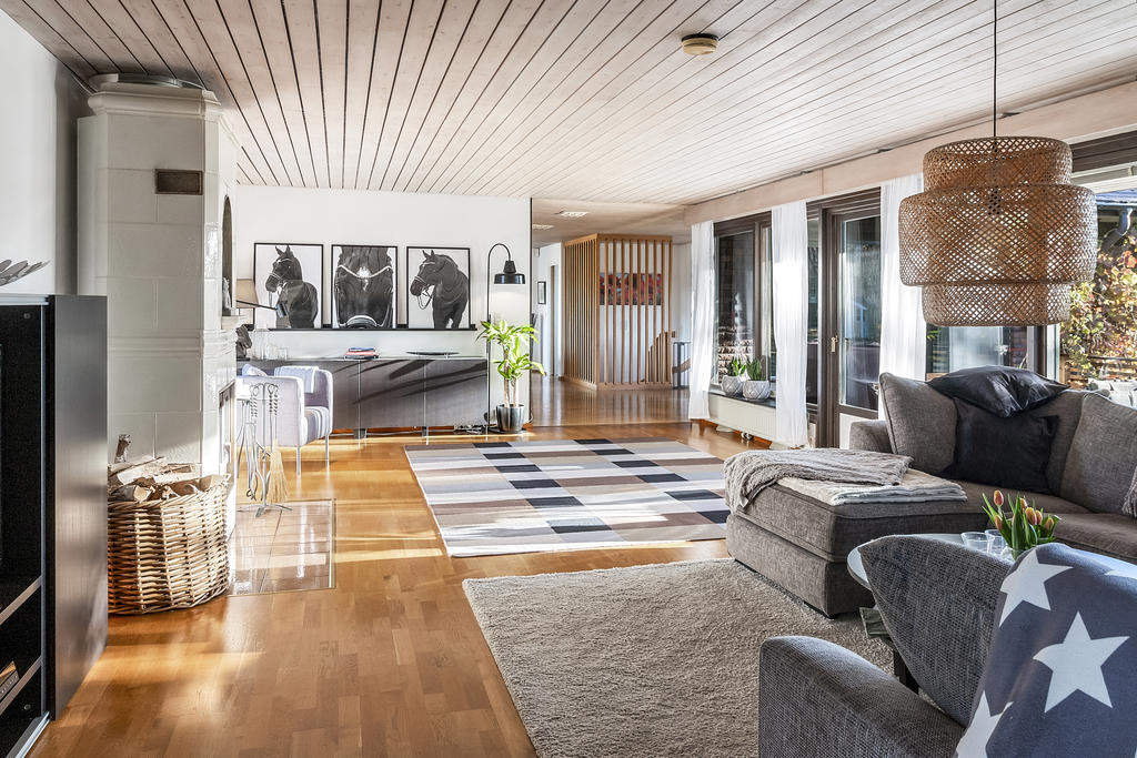 Vardagsrum mot hall