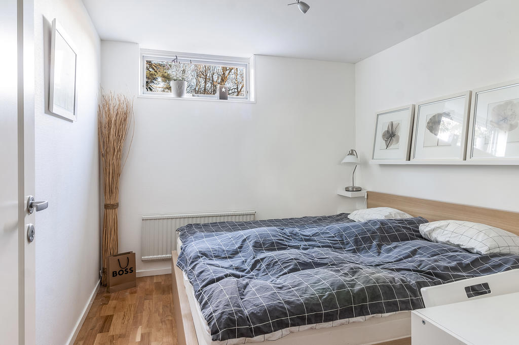 Sovrum källarplan 
