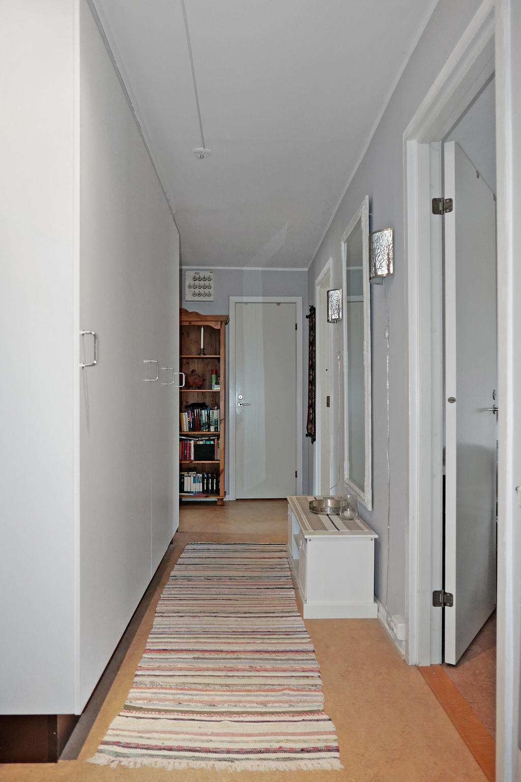 Hall 