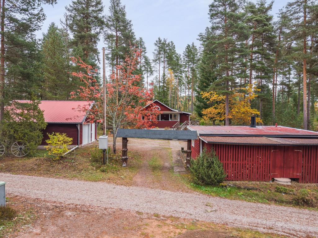 Portal in till gårdsplanen
