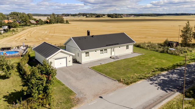 Valumsvägen 9