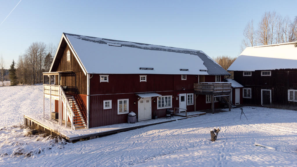 Västra ekonomibyggnaden.