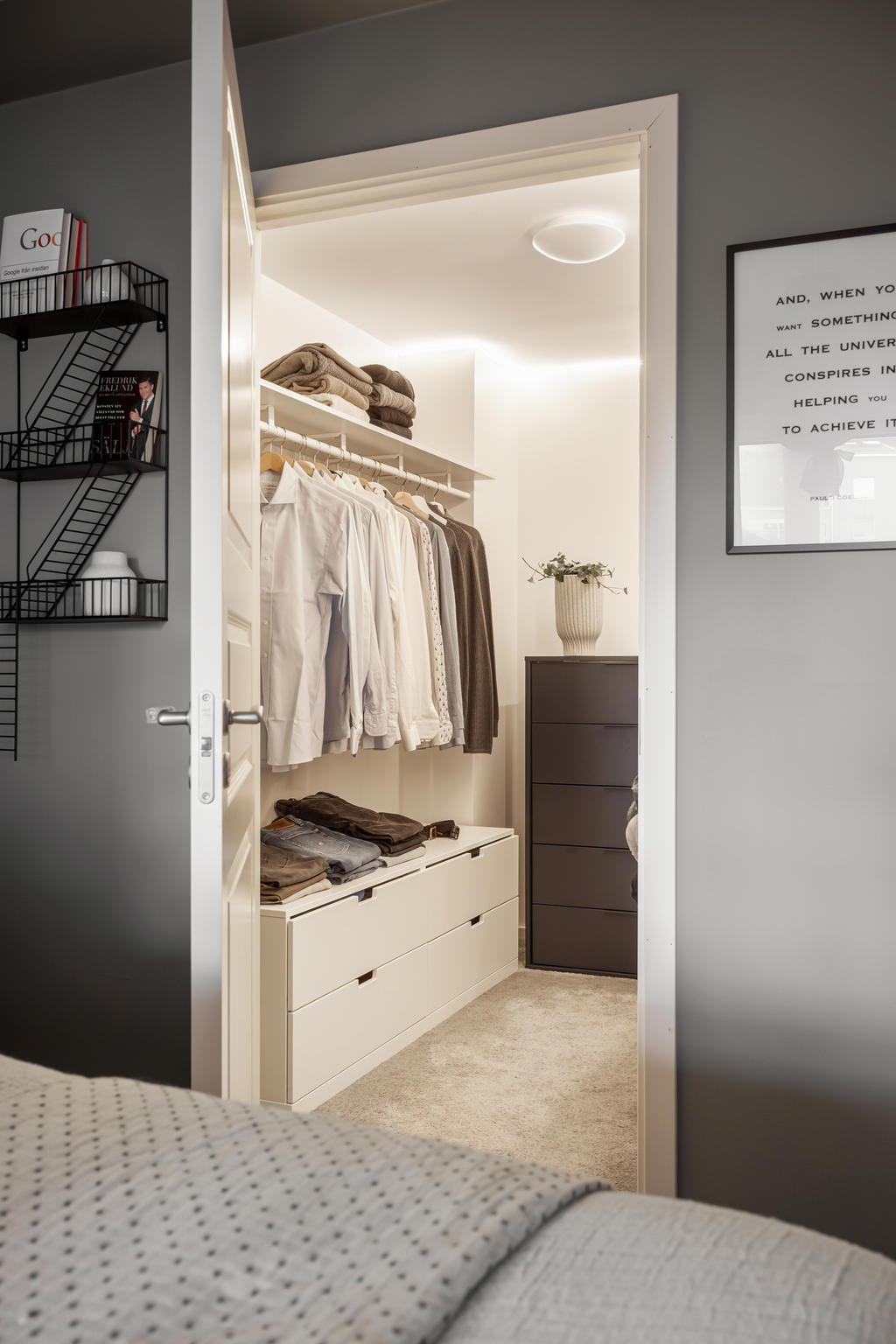 ...med egen walk in closet!