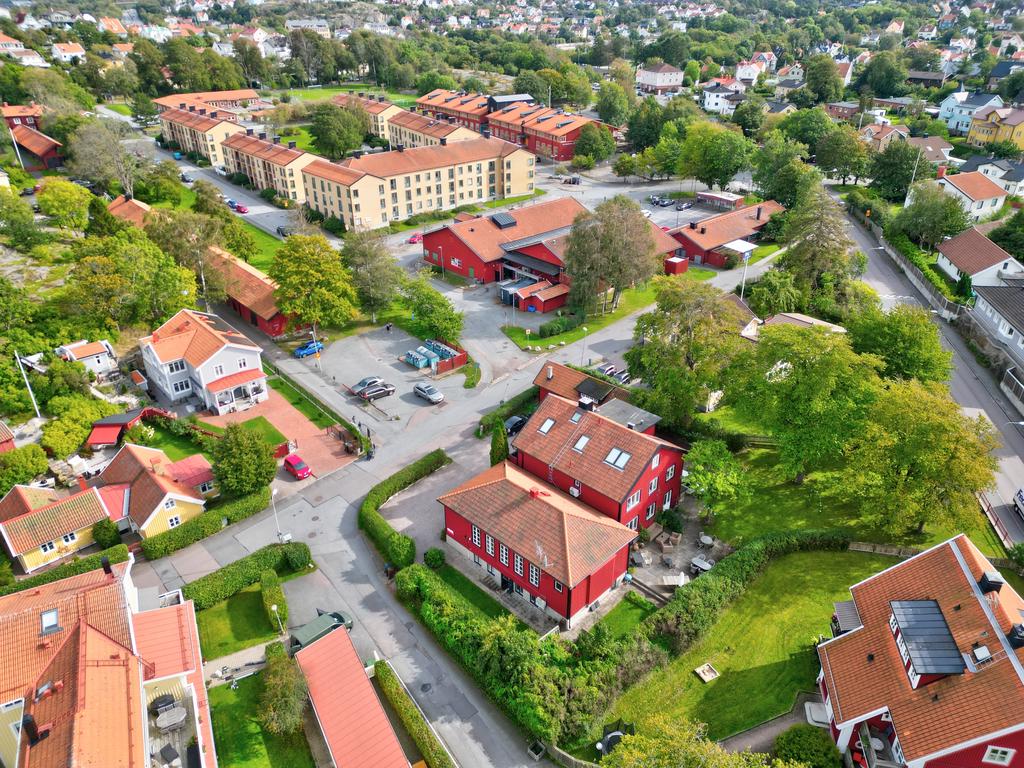 Örlogsvägen 2