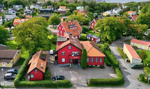 Örlogsvägen 2