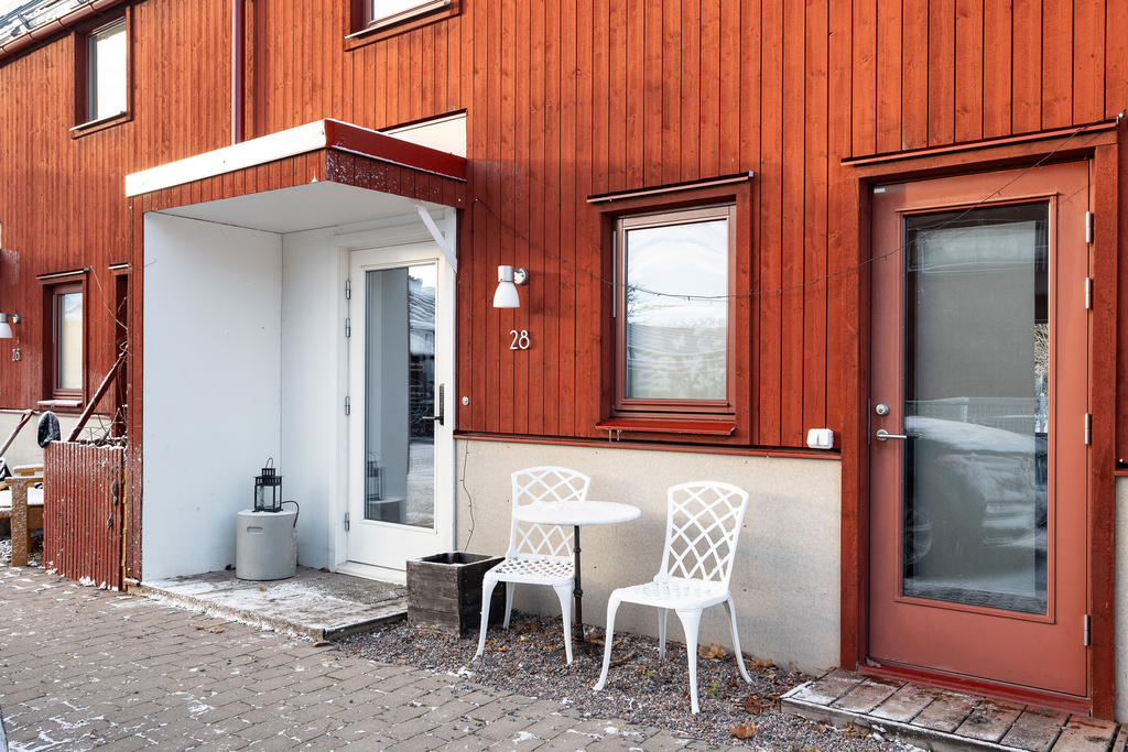 Husets entré och framsida.