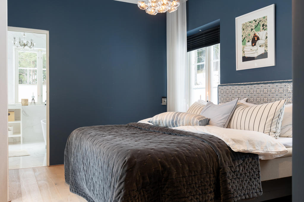 Sovrum med eget badrum 