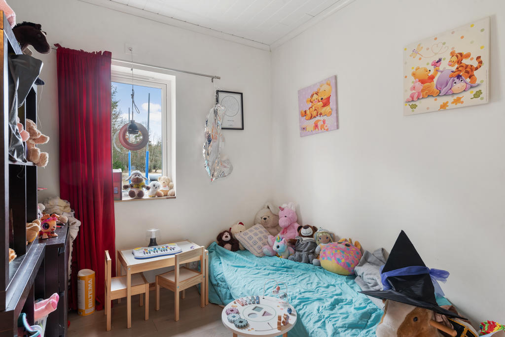 Sovrum på entréplan