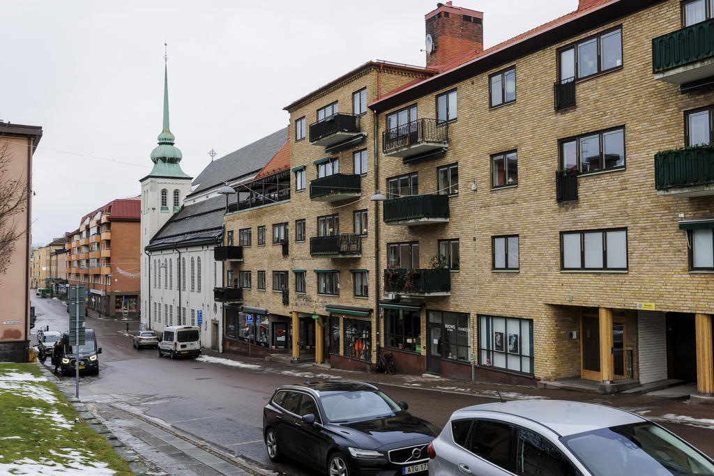Herrgårdsgatan 12