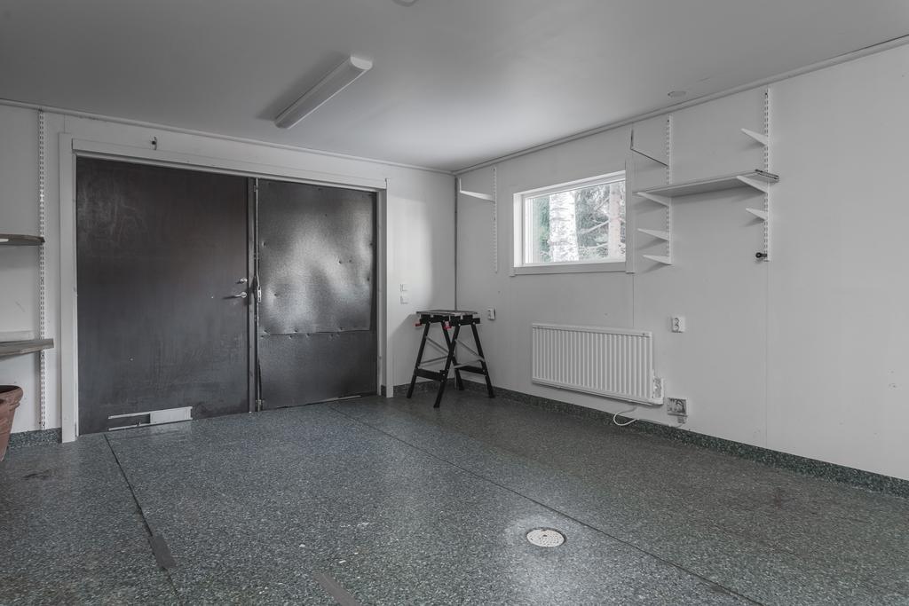 garage