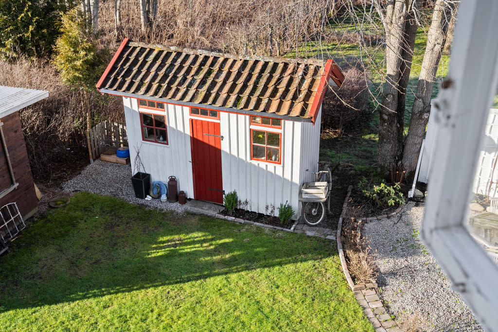 Förrådsbyggnad.