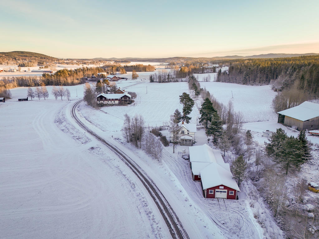 Vy mot öst.