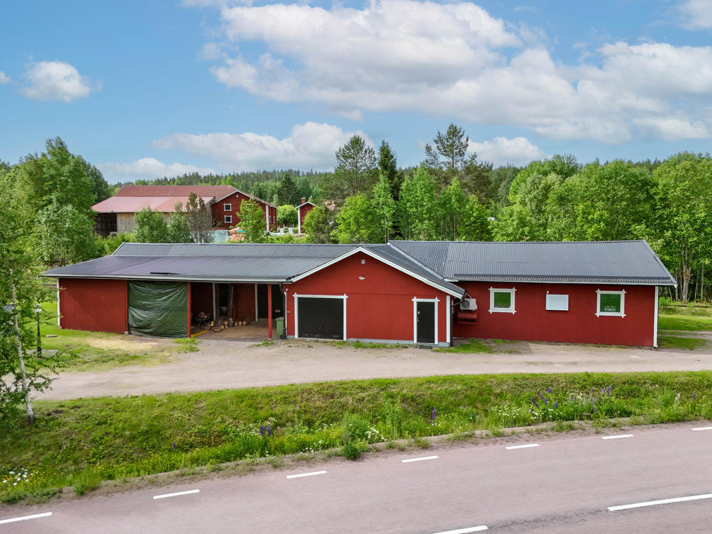 Garage & verkstad.