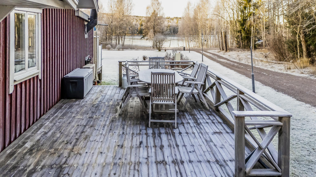 Altan utanför entrén