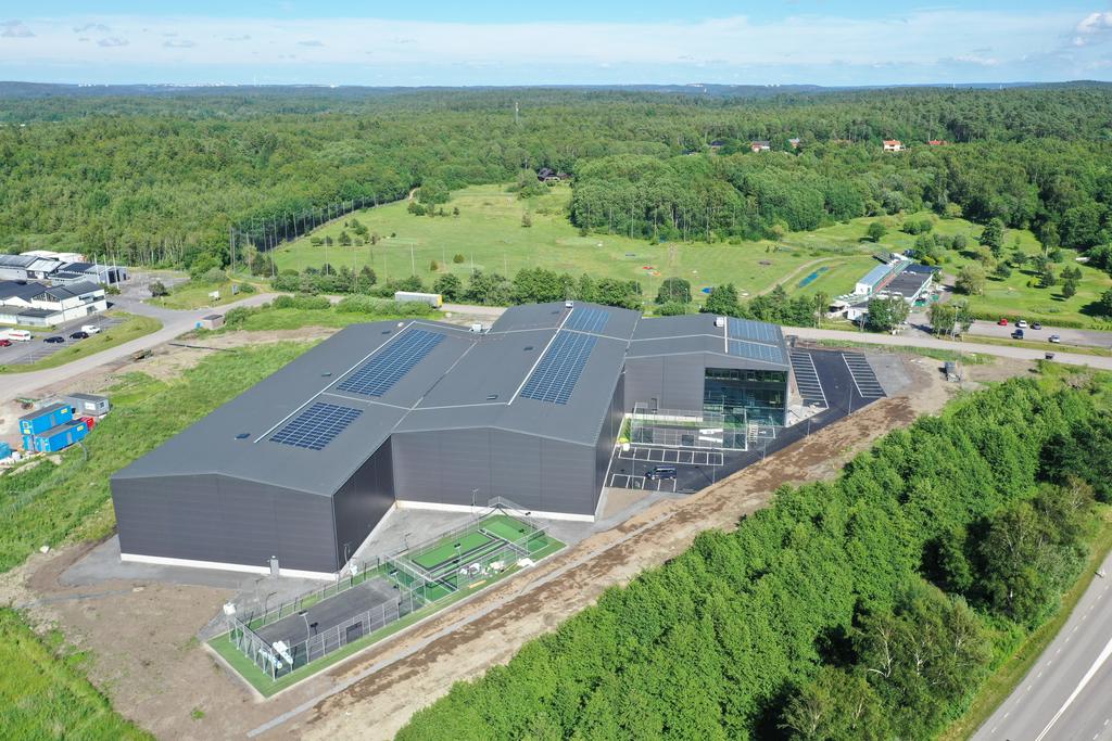 Solceller är installerade.