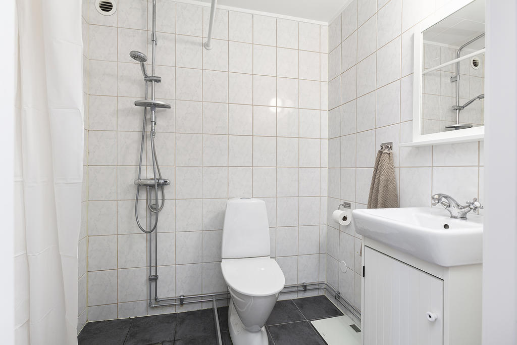 Duschrum/gästtoalett