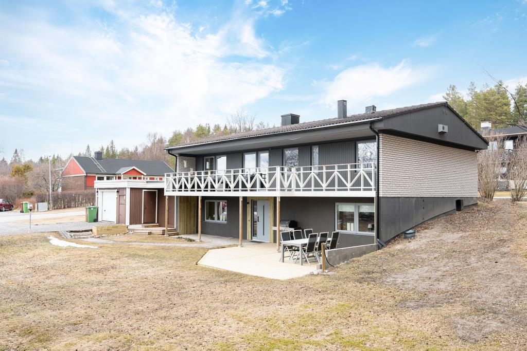 Stor och fin tomt i härligt solläge