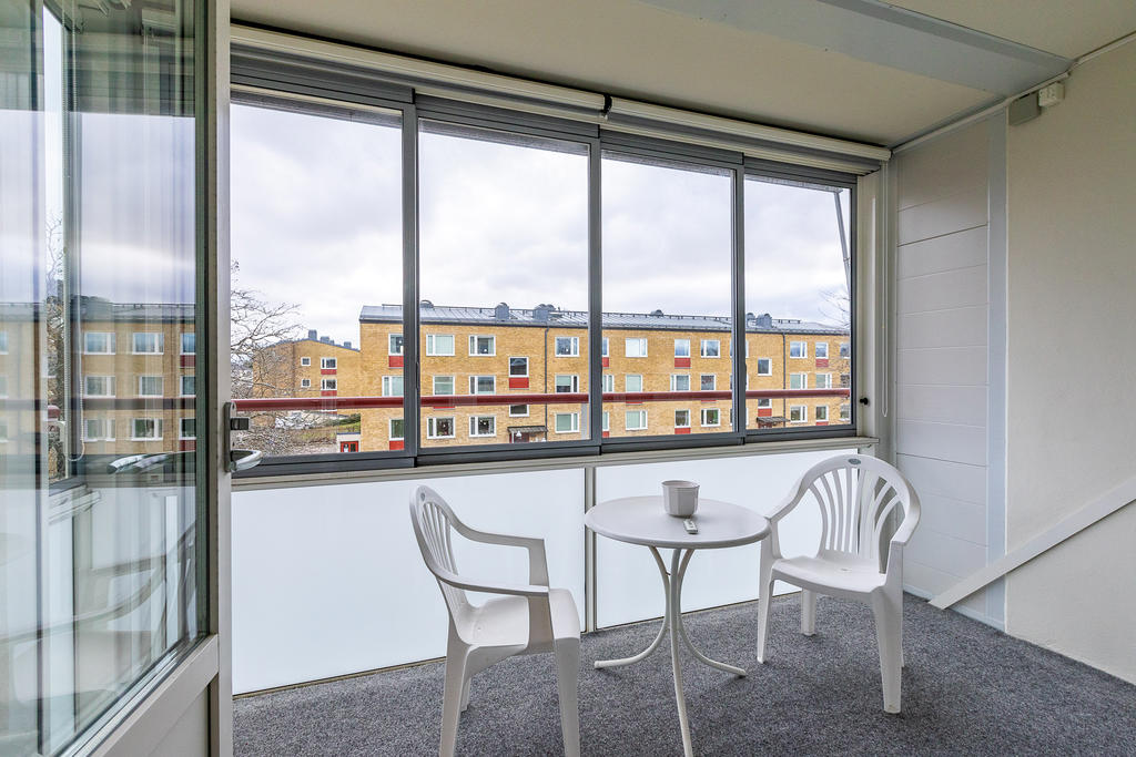 Luftig och ljus balkong