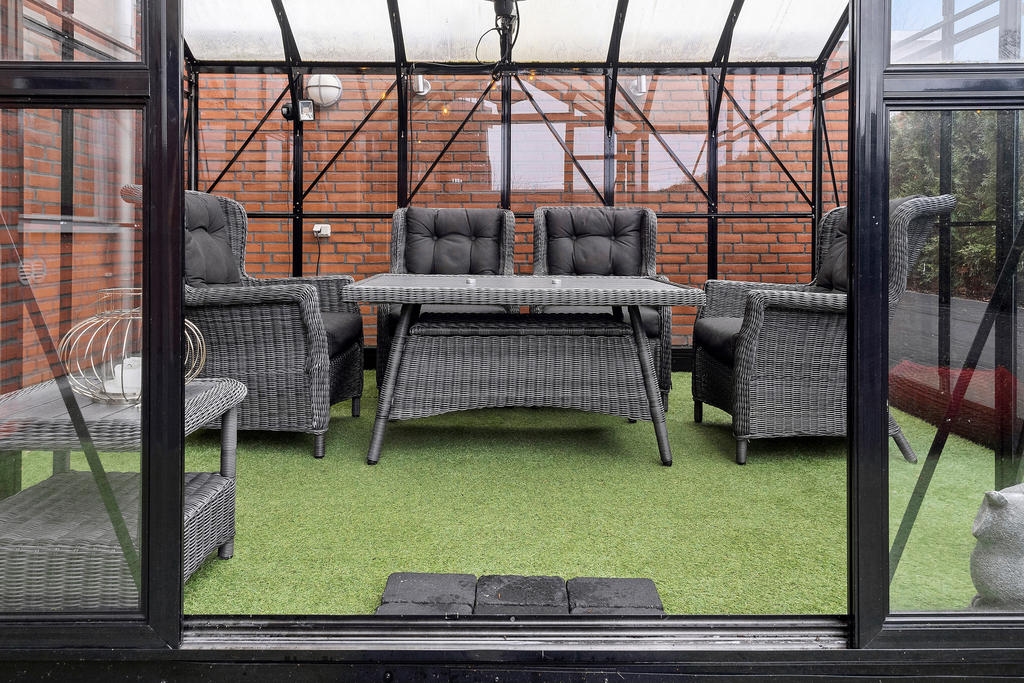 Växthus/uterum från Metalcraft på ca 11 kvm.