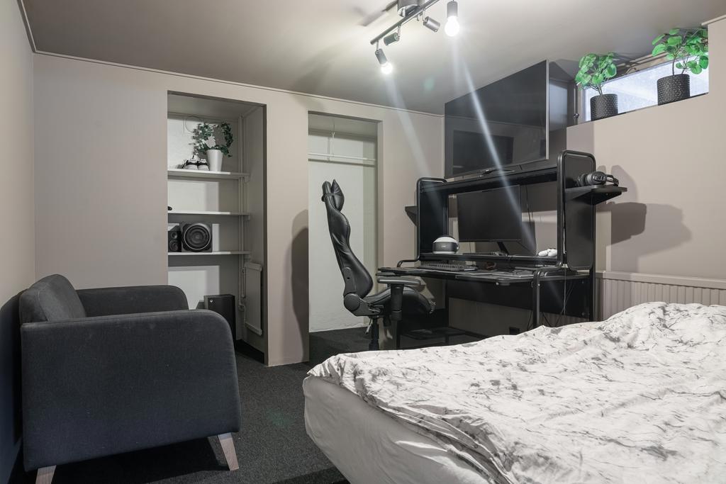 Sovrum 4/Gästrum källarvåning 