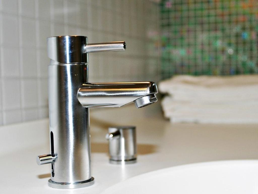 Bilderna kan vara från olika 76 kvm stora typlägenheter.