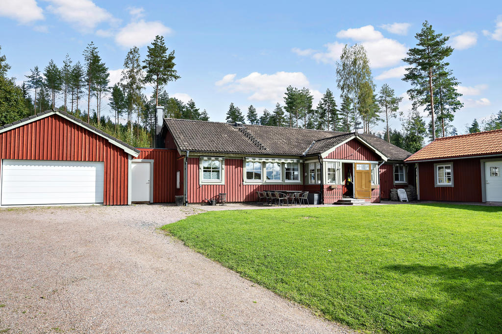 Fasad, framsida