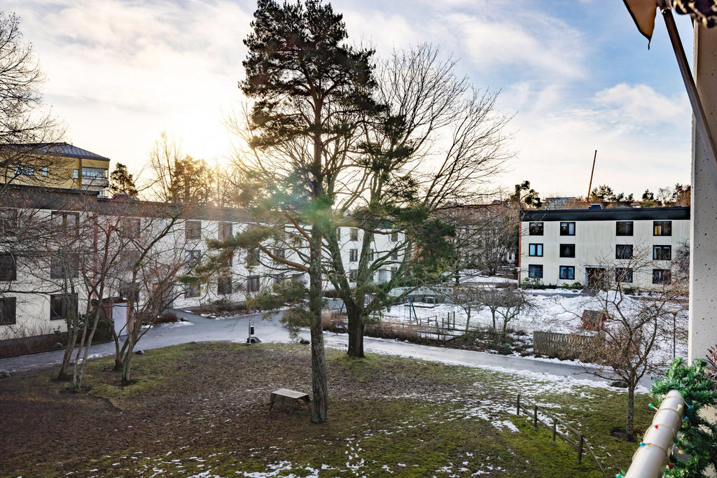 Innergård mot balkongsida