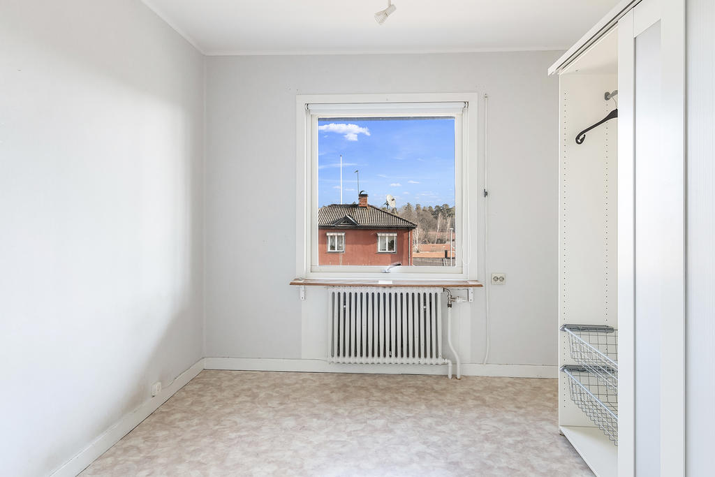 Sovrum 1. Åsgatan 4 - nedre plan.