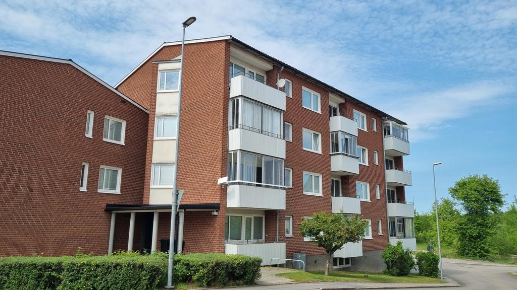 Huset mot öster med balkonger