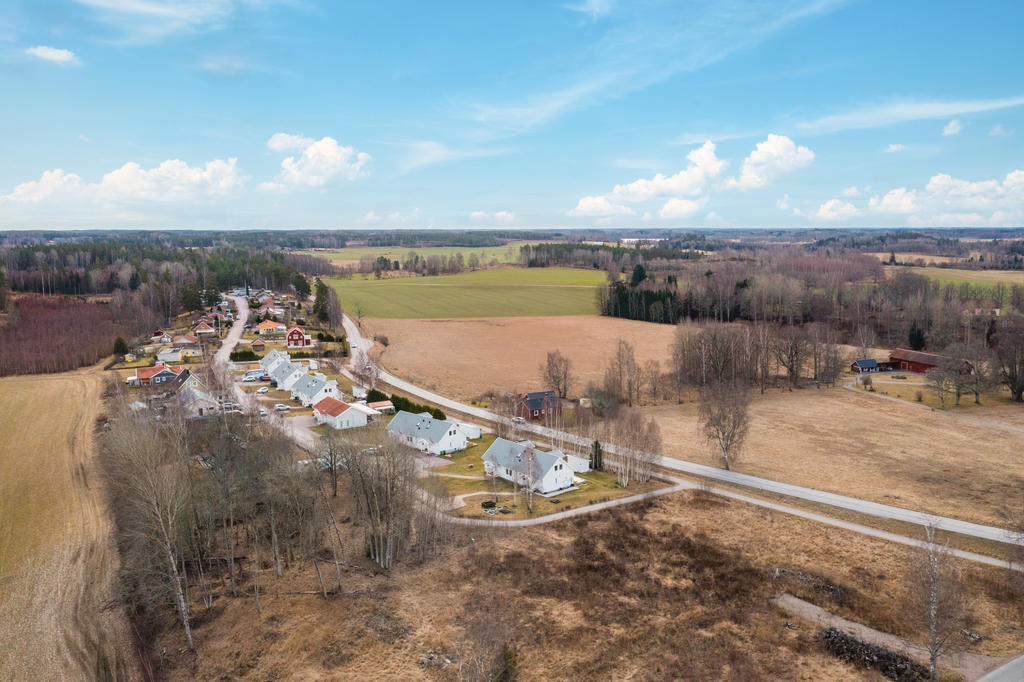 Fyrbyvägen, Råby från luften.