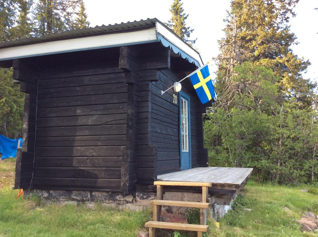 Säljarens egna bilder - mindre gäststuga