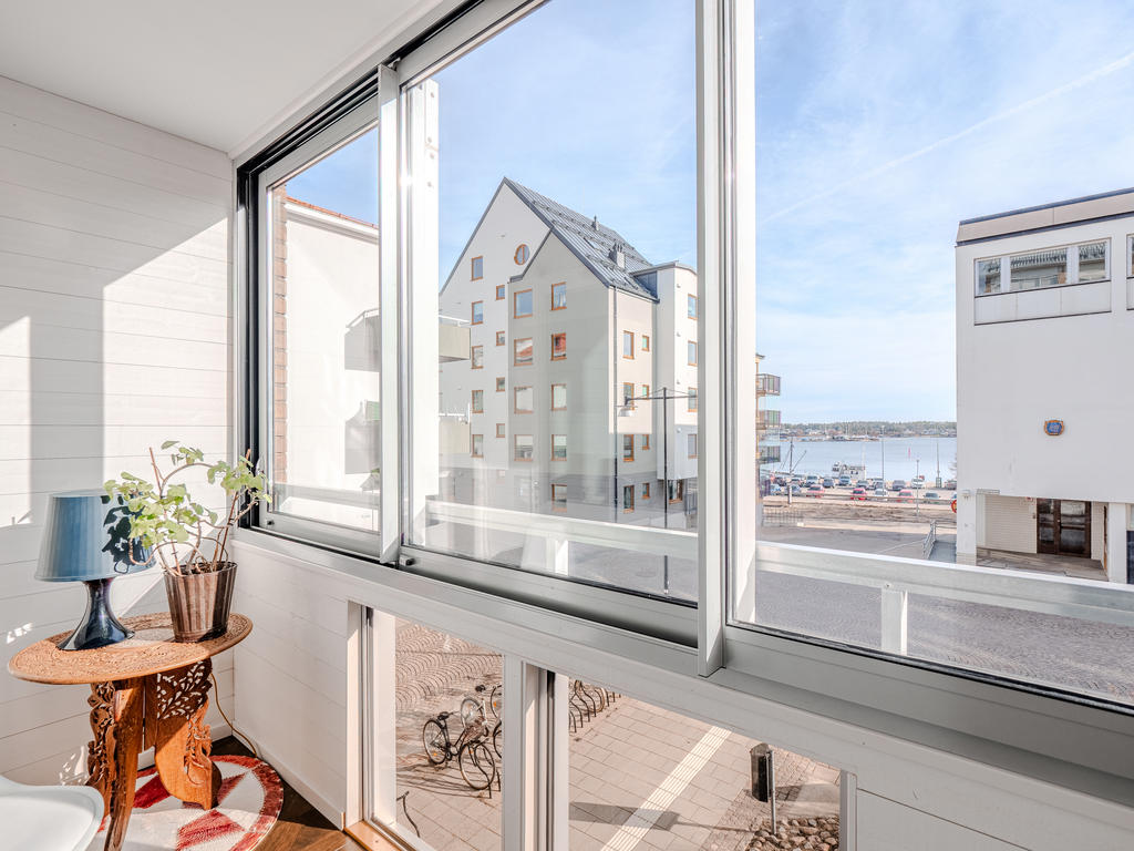 Inglasad balkong med golvvärme