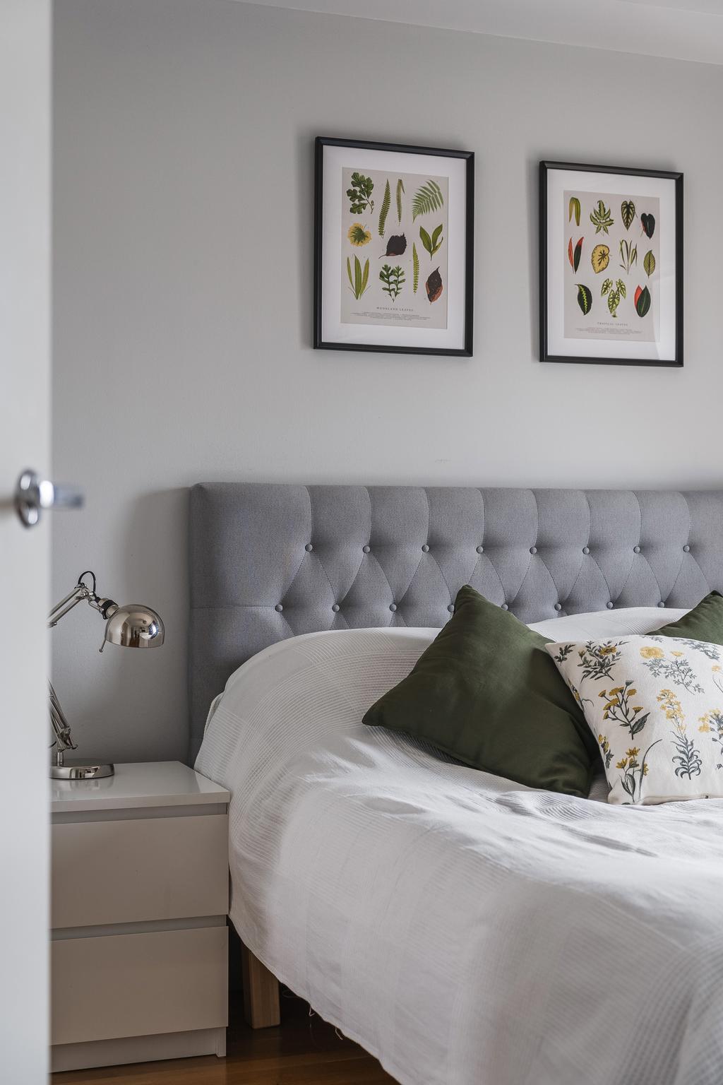 Sovrum 2 och utgång till uteplats