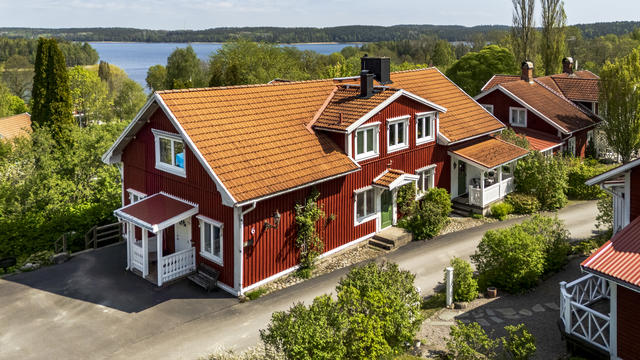 Välkomna till Bruksgatan 6