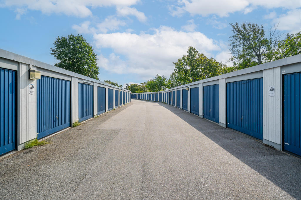 Garage i länga