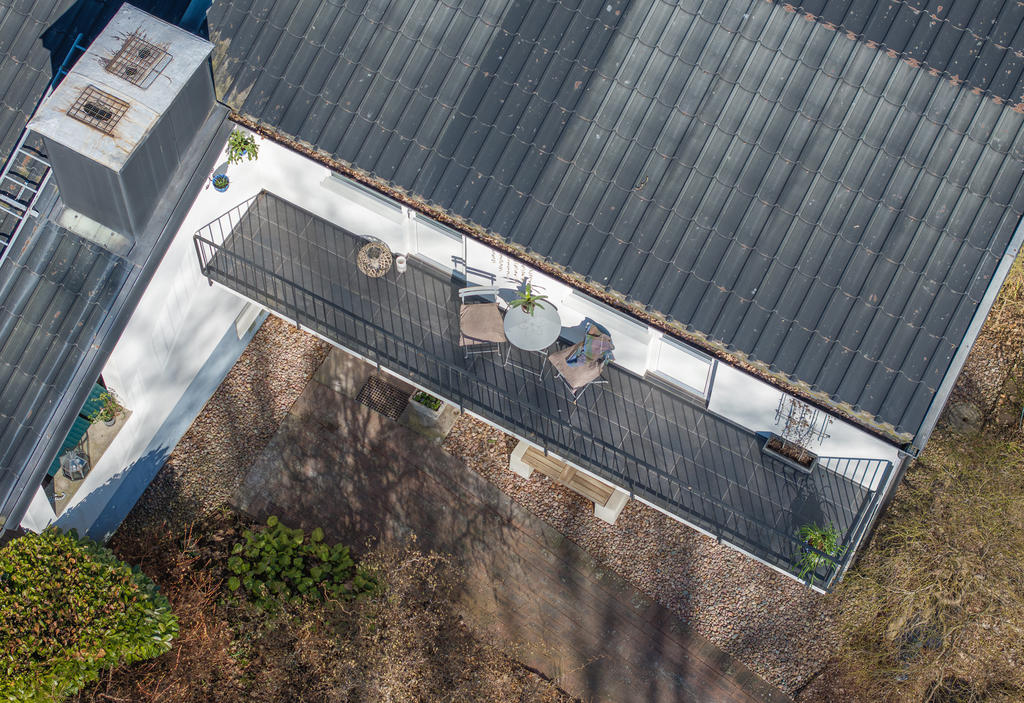 Balkong med utgång från två av sovrummen