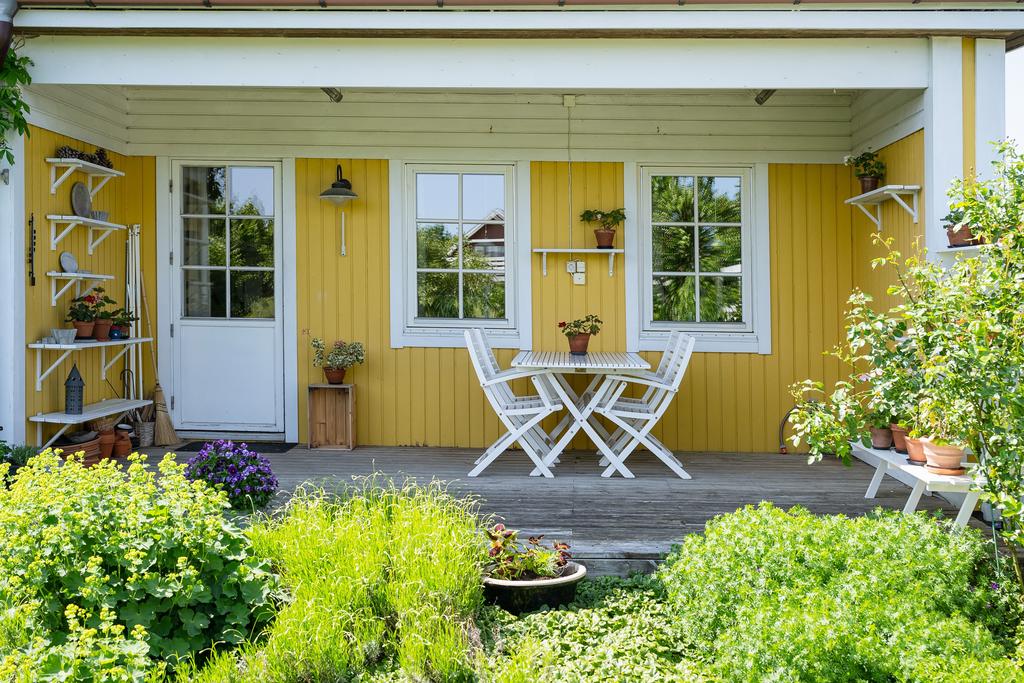 Uteplats på baksida