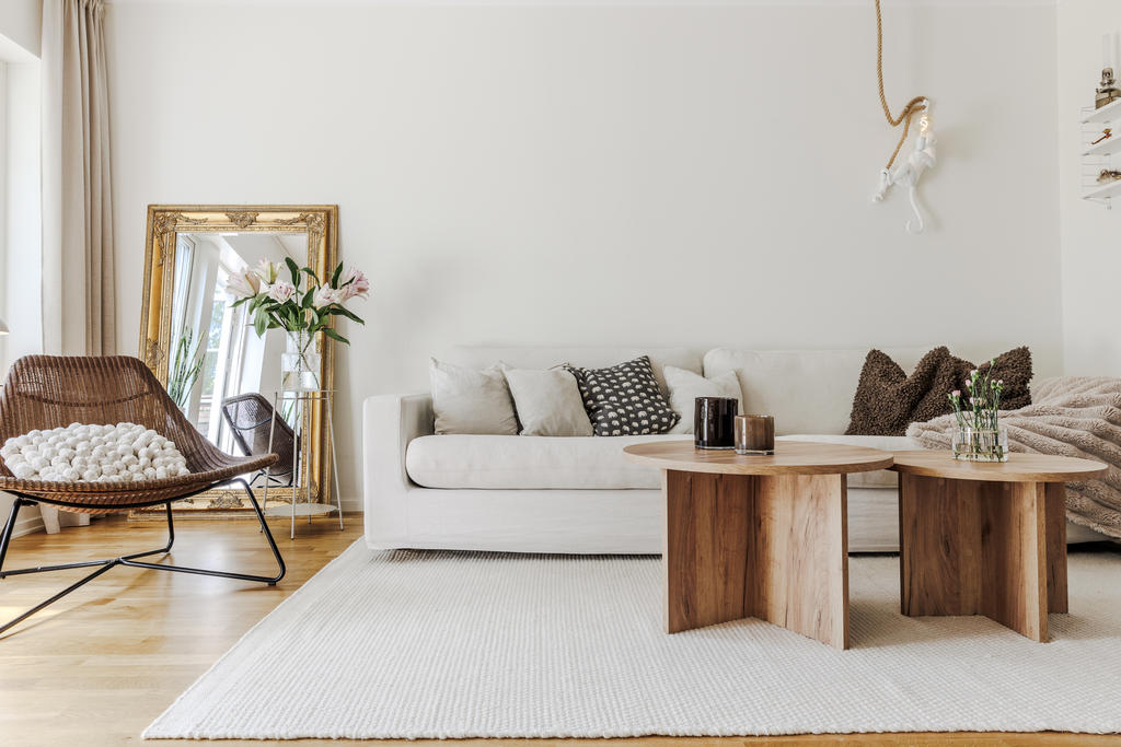 Plats för sociala sammankomster i det härliga vardagsrummet