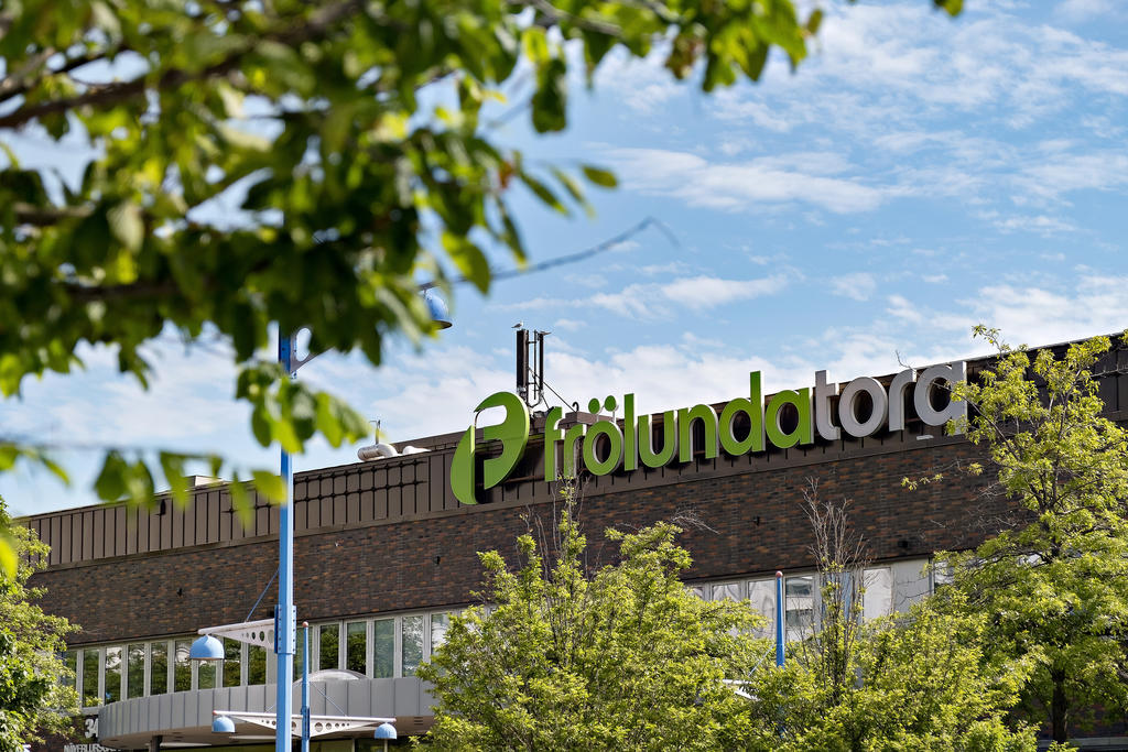 Ni har också nära till Frölunda Torgs rika utbud av butiker och restauranger 