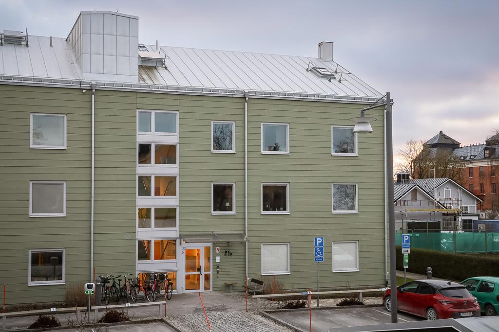 Hus