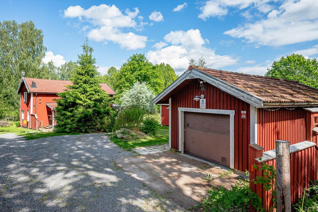 Infart med garage