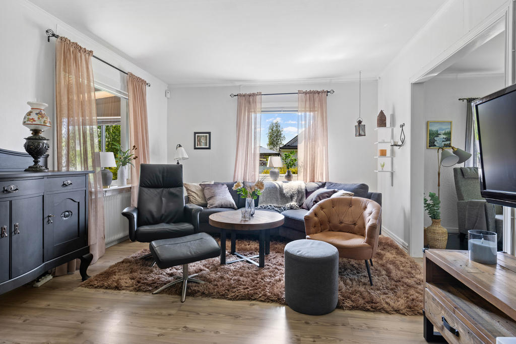 Öppen planlösning mellan kök och allrum