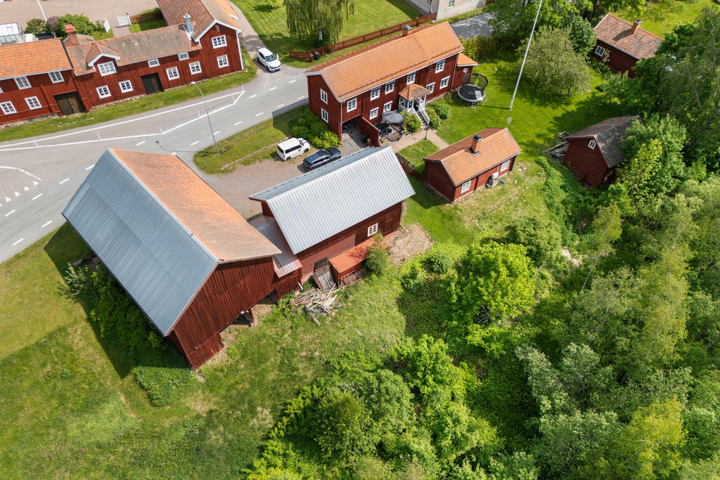 Vy över fastigheten