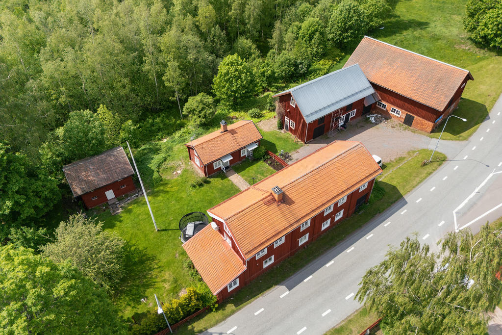 Vy över fastigheten