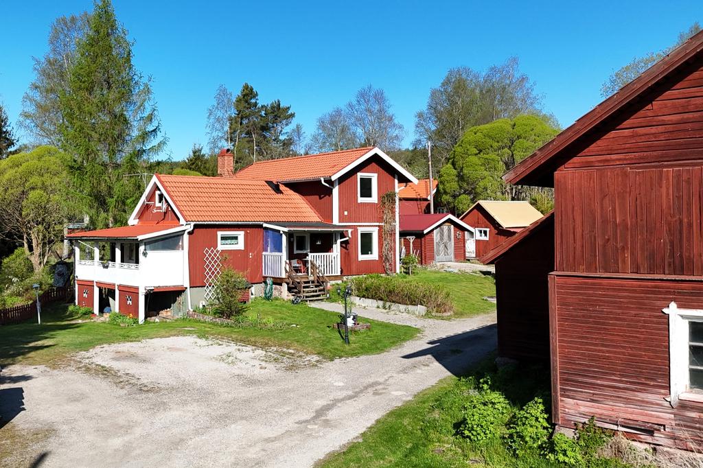 Charmigt litet hus i Färmsnäs