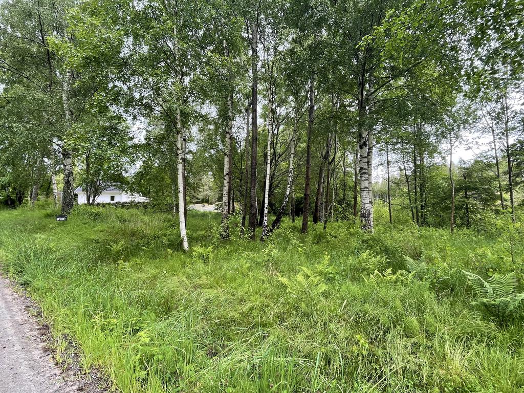Trevligt belägen tomt