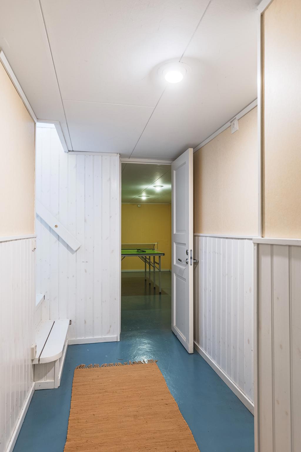 Hall - Källare 