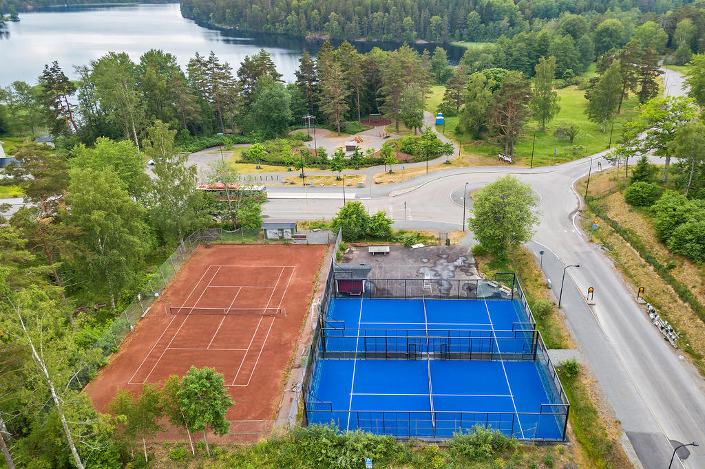 Allt fint samlat vid Nyboviksbadet som ger en härlig områdesmiljö