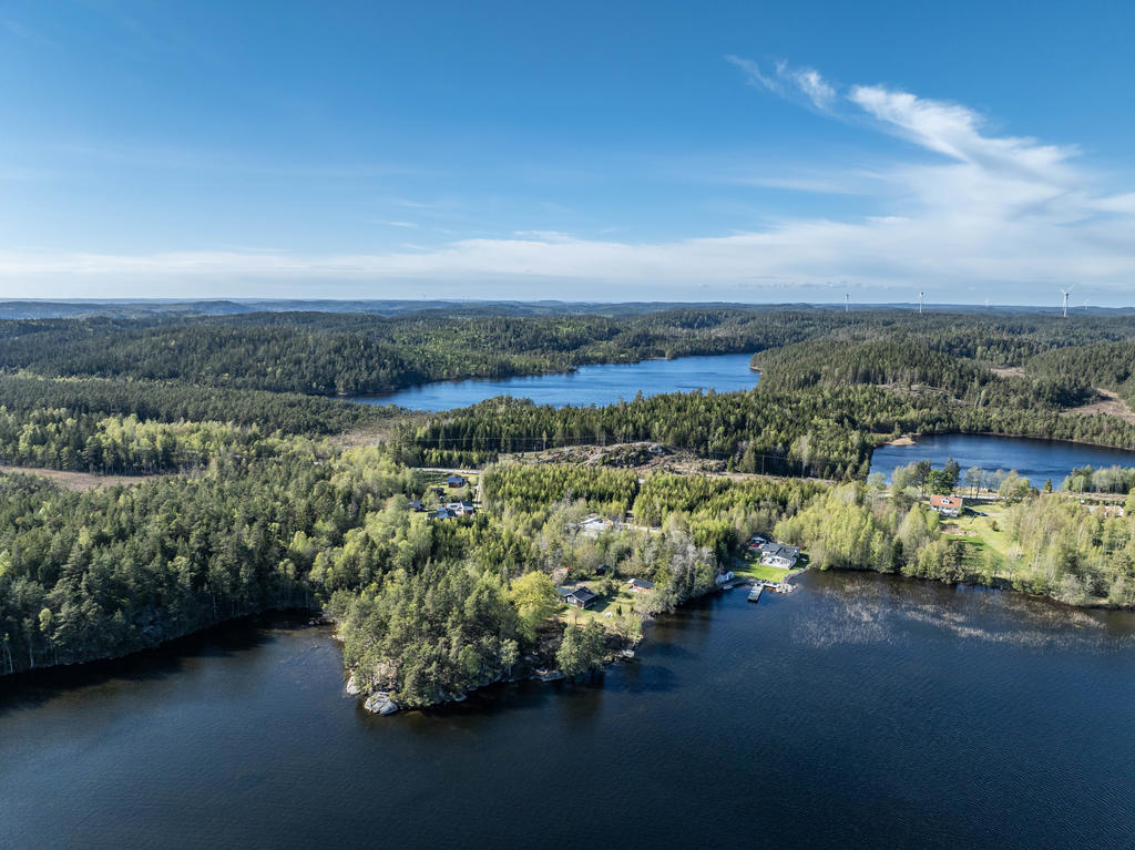 Flera fina sjöar i området med bra fiske.